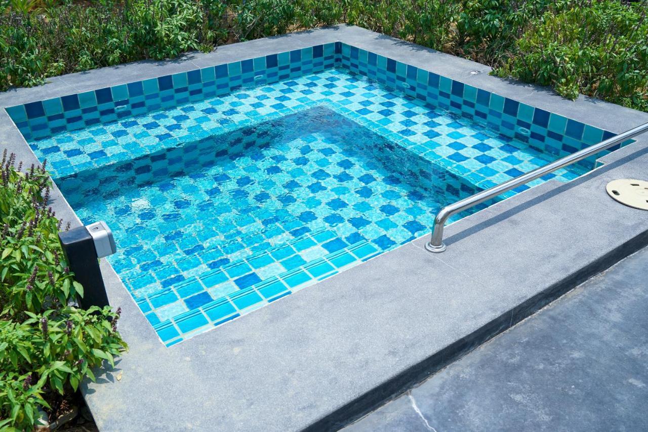 Pangsapuri De Lux Ekocheras @ *